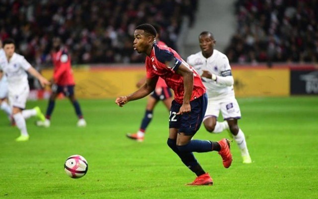 二点球权回 二点球权回